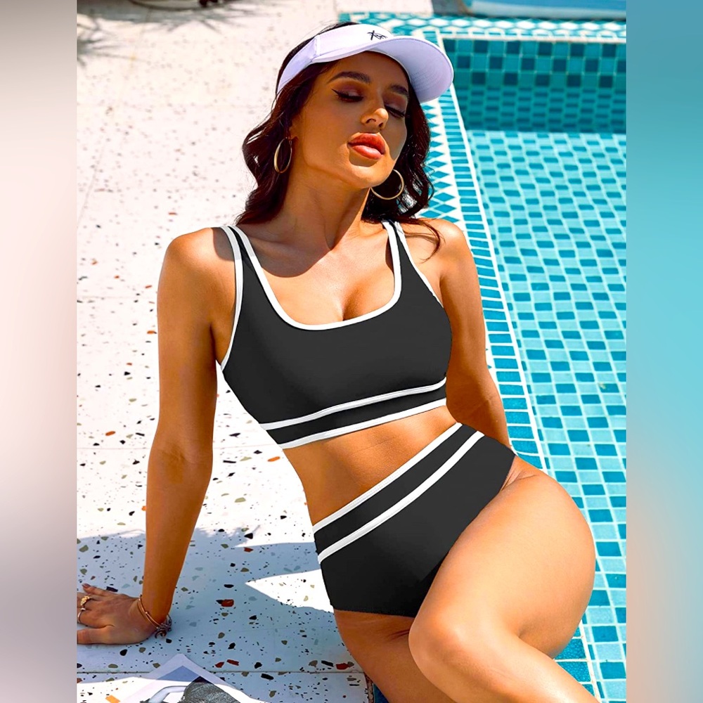NWT SPORTY BIKINI SET, small